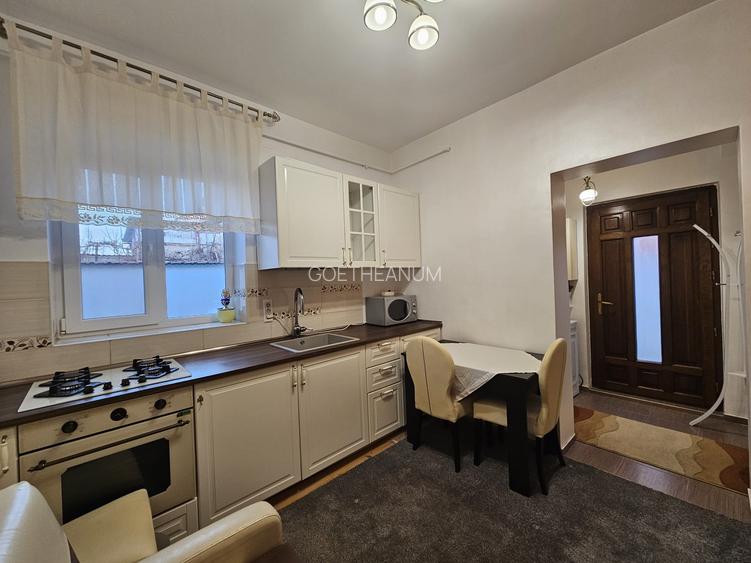 Garsoniera la curte Constanta central str Stefan cel Mare-sediul SRI - 3