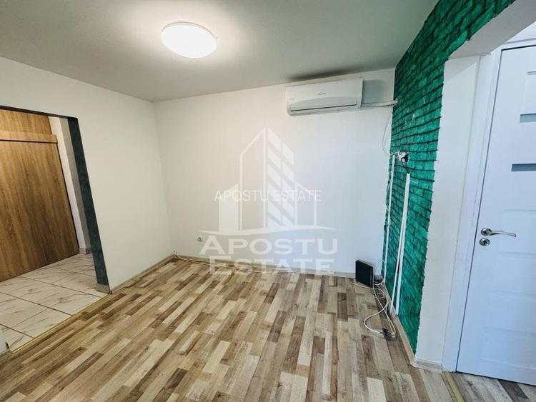 Apartament cu  2 camere, decomandat, etaj intermediar, zona Dambovita - 4