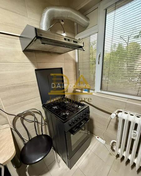 0% Comision, Apartament 3 camere, et 2/9, Zona Pajura - 13