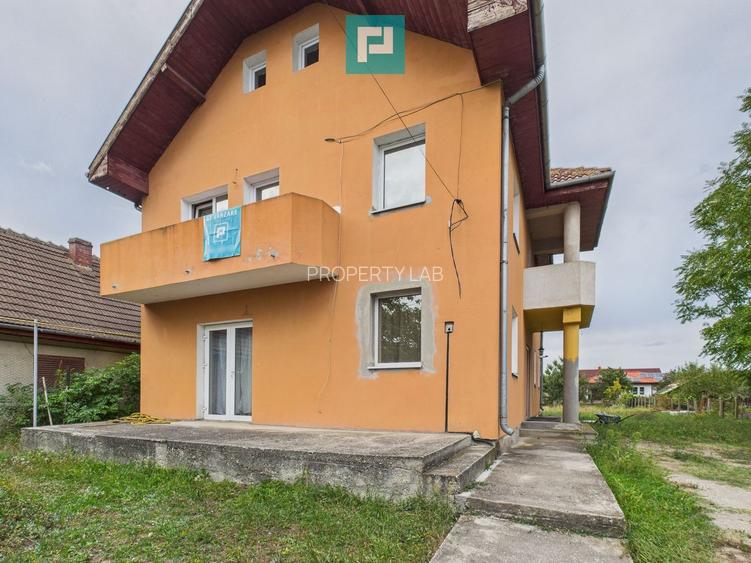 Casă cu 5 camere în Remetea Mare - 19