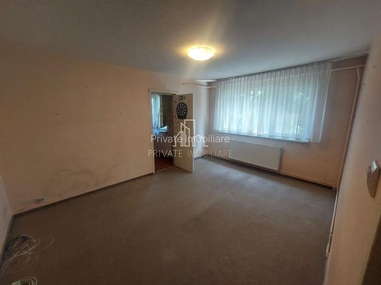 Apartament 2 Camere, De Vânzare, Strada Parangului, Dambu - 2