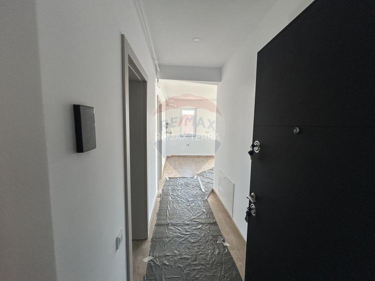 Apartament cu 2 camere MOBILAT UTILAT de vânzare în zona CENTRU VECHI - 19