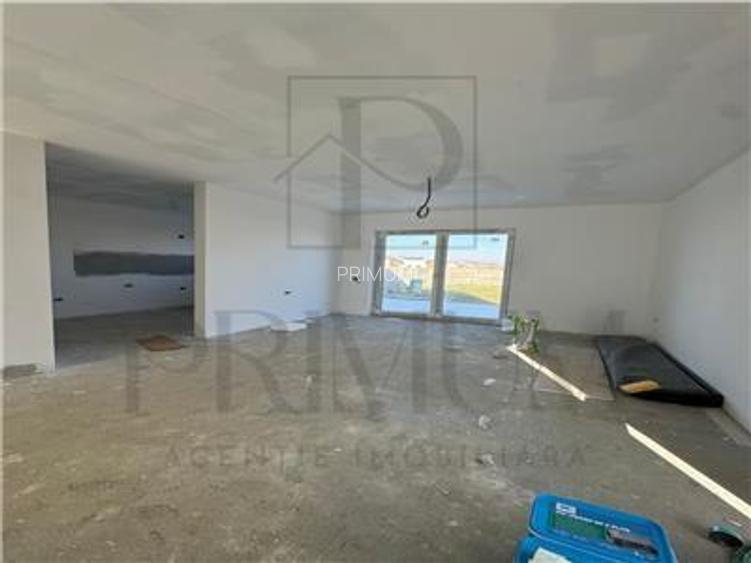 Duplex deosebit - separat prin camera tehnica - alegere finisaje - 9