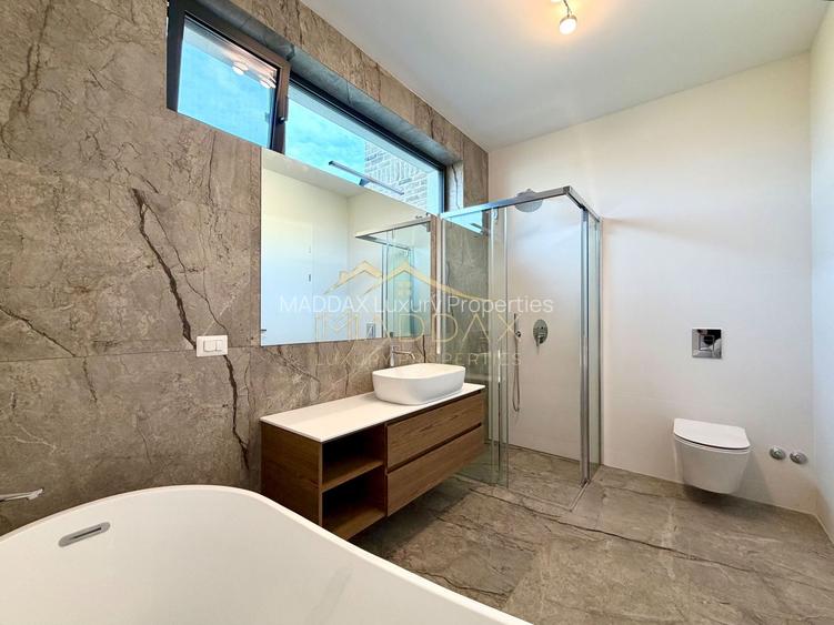 Vila Exclusivista in Mijlocul Naturii *959mp teren*/ 420mpc / Balotesti - 52