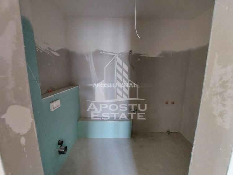 Penthouse cu terasa de 70 mp , zona Torontalului - 10