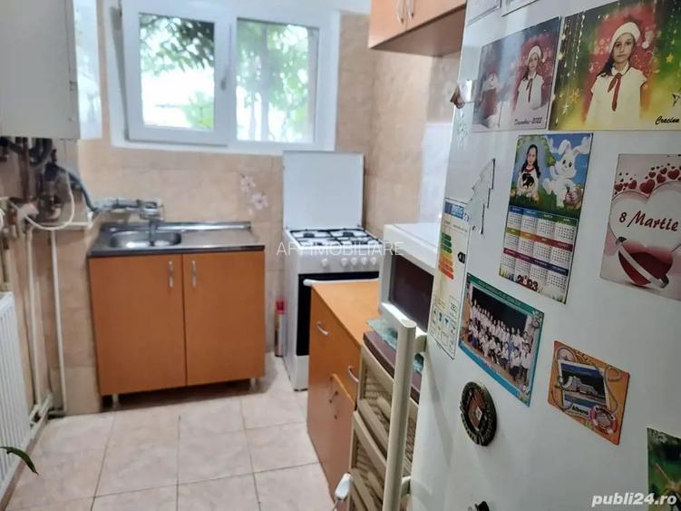 De vanzare apartament 2 camere renovat, zona Salaj - 4