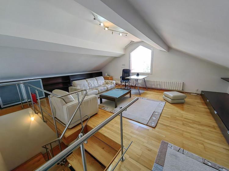 Vilă cu acces la piscina langa Jolie Ville - 22