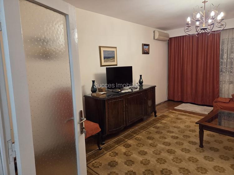 VICTORIEI- 4 CAM,130 MP,CENTRALA PROPRIE,MOBILAT CLASIC,FOARTE SPATIOS,900 EURO - 29