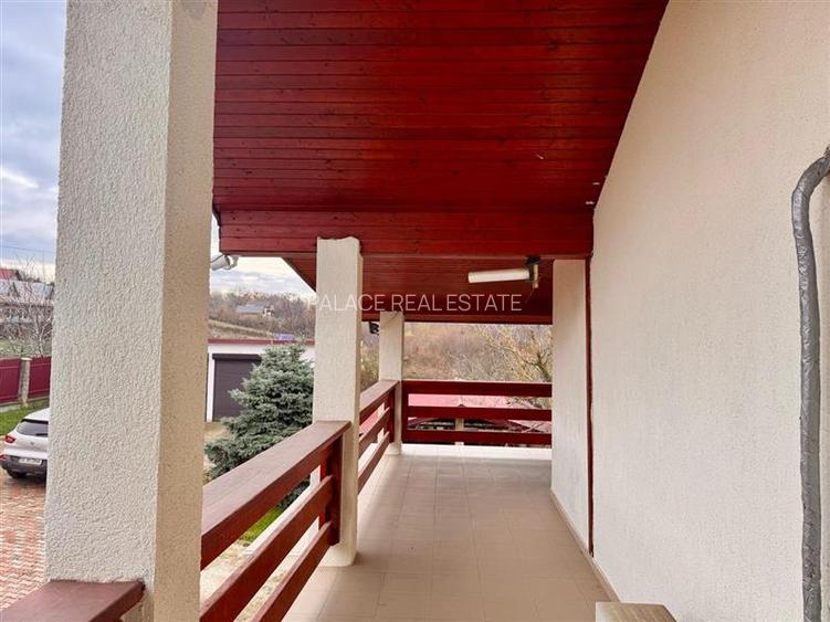 Vila individuala cu priveliste spectaculoasa cu garaj Pietrarie Barnova - 25