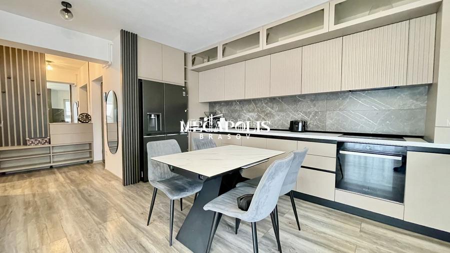 Prnthouse 3 camere | Scară interioară  | 2 balcoane - 2