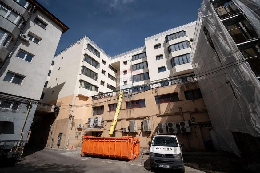 Apartament cu 4 camere de vânzare în zona Central - 29