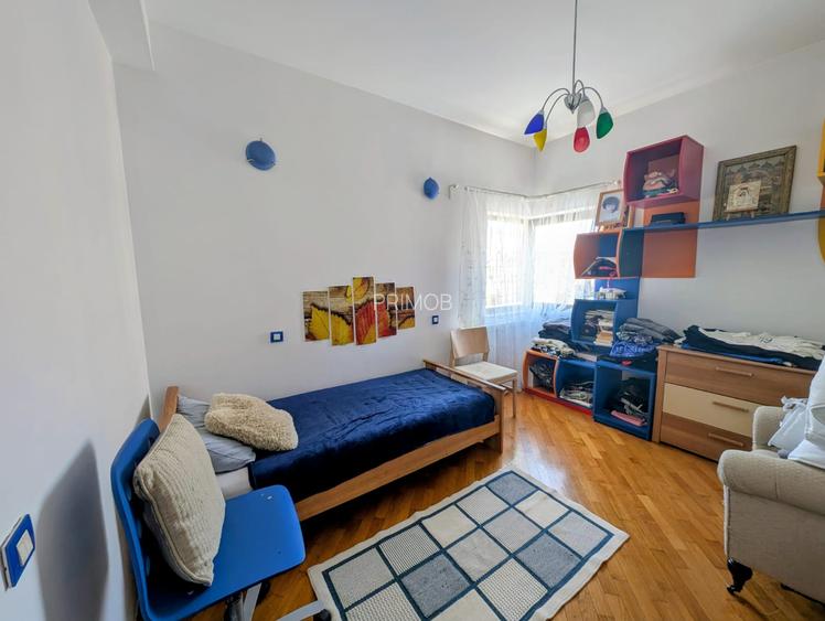 P+E+M,cartier rezidential elegant,liniste,paza,bariera,nepoluat,vecini deosebiti - 10