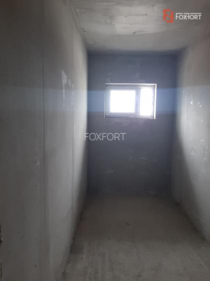 Duplex cu 5 camere si teren de 392 mp - Giarmata Vii - 6