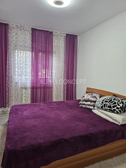 3 CAMERE - INEL I - 6