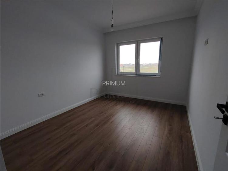 Duplex deosebit - asfalt - toate utilitatile - 6