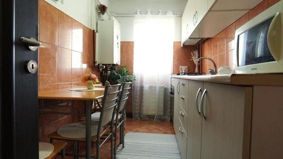 Ofertă rară! Vanzare Apartament 3 camere Micro 5, Balaban - zona Hyper - 7