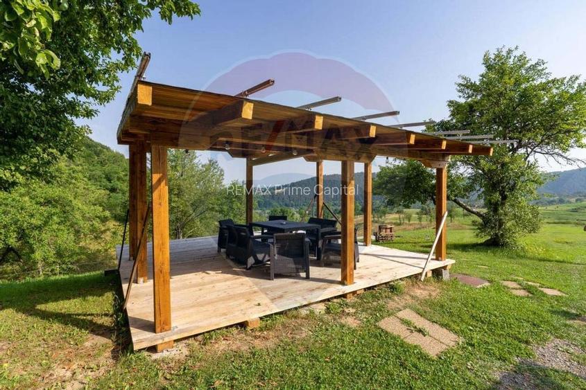 Casă de vânzare zona Bratca, 5 camere, 12 375 teren - 8