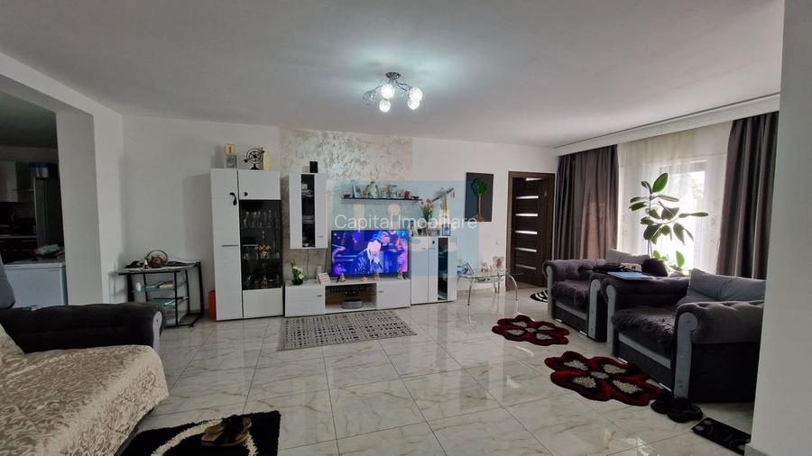 Casă modernă pe un singur nivel, Satu Nou de Sus Comision 0 - 2