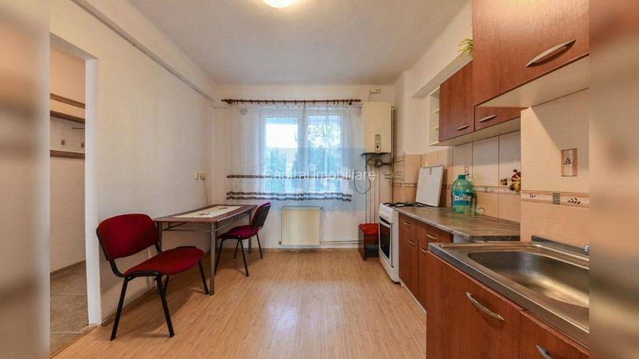 Apartament 2 camere decomandate, Strada Horea - 4