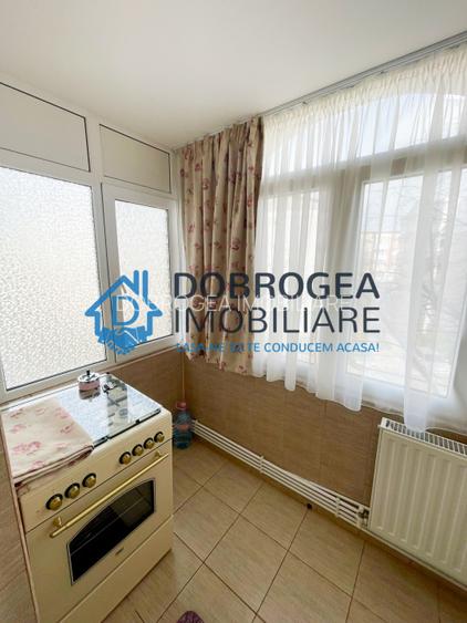 E3, etaj 2, decomandat, renovat, centrala termica - 7