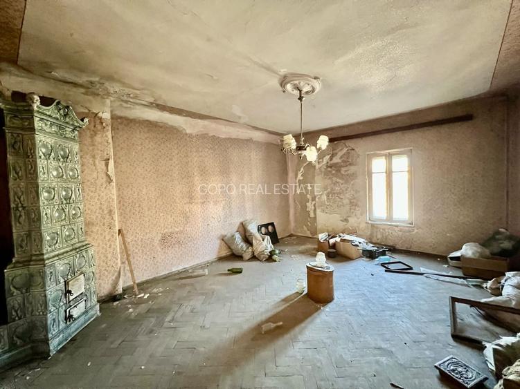 Imobil 2185 mp Centrul Istoric Piata Unirii 500 mp teren vitrina 19 m - 12