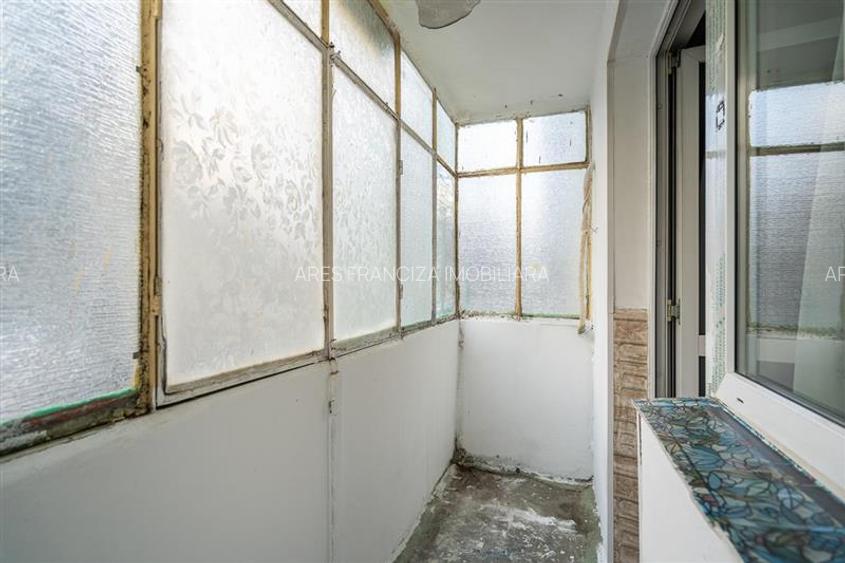 LACUL TEI - GRIGORE MOISIL,2 CAMERE,38 MP,ETAJ 1,BLOC 1975,INVESTITIE - 12