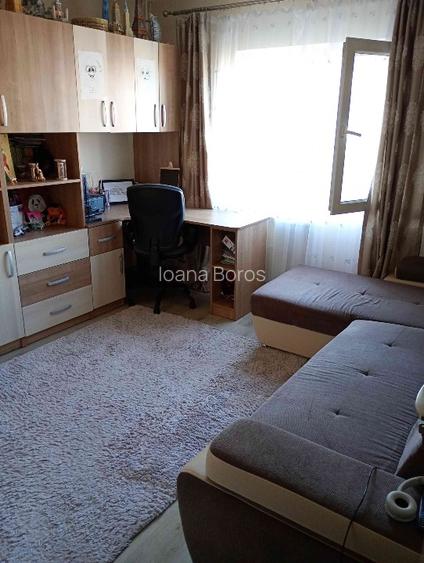 Apartament 3camere de vânzare strada  Samuil Vulcan  Beiuș,tip pb decomandat  - 4