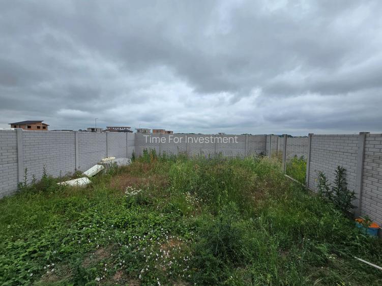 1/2 Duplex pe parter,predare la cheie  , 3 dormitoare, 2 bai, Zona Metro 2, - 14