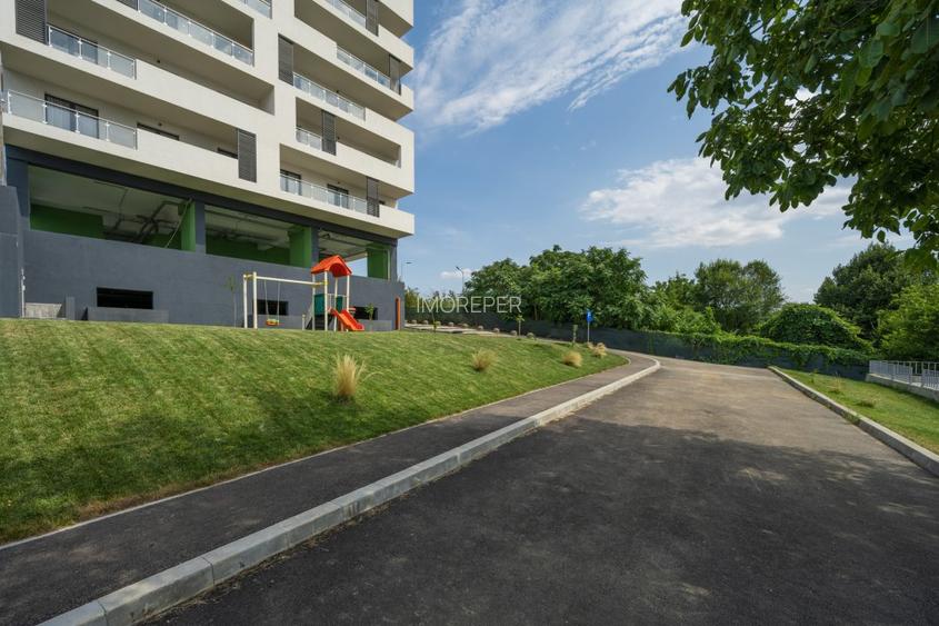 Apartament Modern cu Vedere la Lac - Complex Privat pe Malul Lacului     - 2