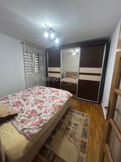 2cam drumul taberei mol plazza - 14