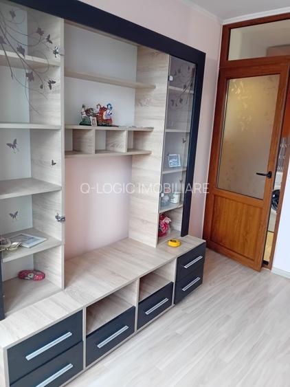 Apartament 2 camere liber la vanzare zona Astra - Planete - 4
