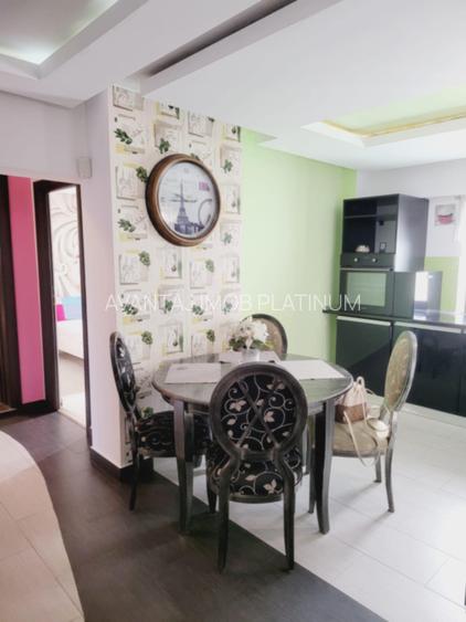 Unirii / Octavian Goga, bloc 1993 - 10