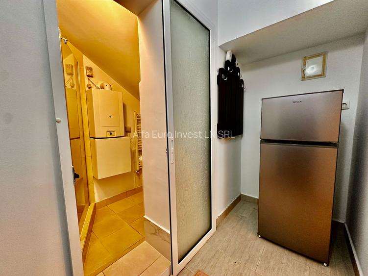 Inchiriez apartament tip studio cu centrala proprie, in spate la Patria - 7