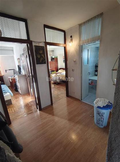 Apartament 4 camere 99mp zona Nicolina - 10