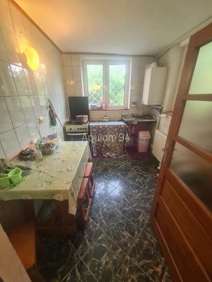 Vila de vanzare cu 5 camere in Busteni - 25