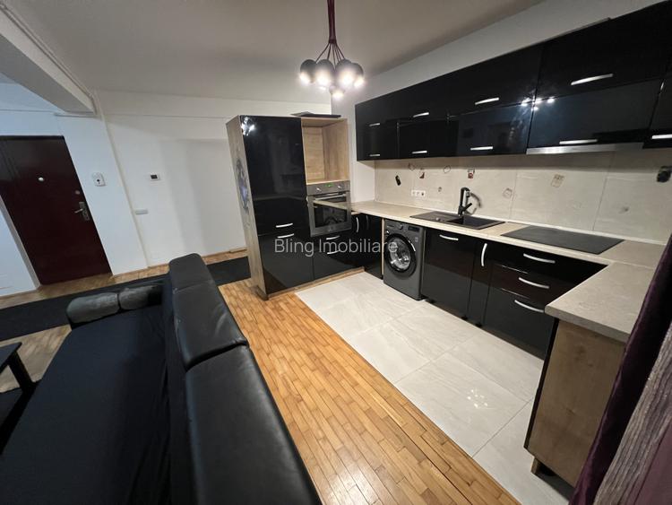 Apartament 3 Camere, 2 parcari ,3 balcoane, 68 mp, Zona Subcetate - 2