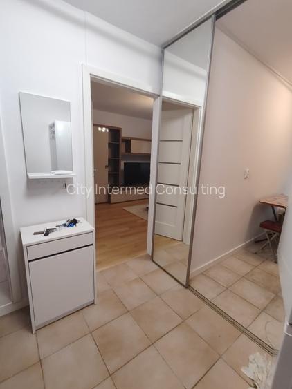 STUDIO la 3 minute de Metrou Mihai Bravu, etaj 1, mobilata. 400 eur - 8