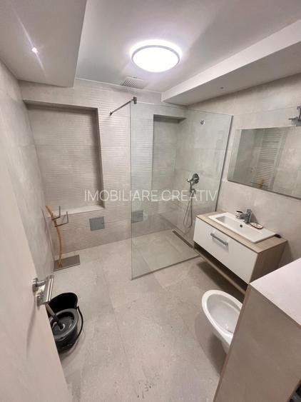 Apartament 3 camere de vanzare in Decebal - 32