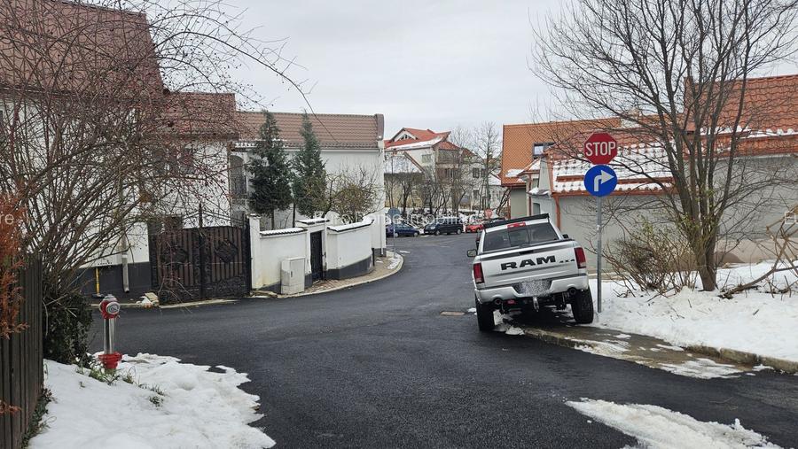 Apartament 3 camere premium în vilă, parter, garaj, acces separat – Central - 16