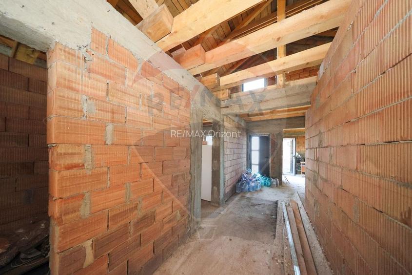 Oportunitate ideală - casa la roșu - compartimentare eficienta - 14