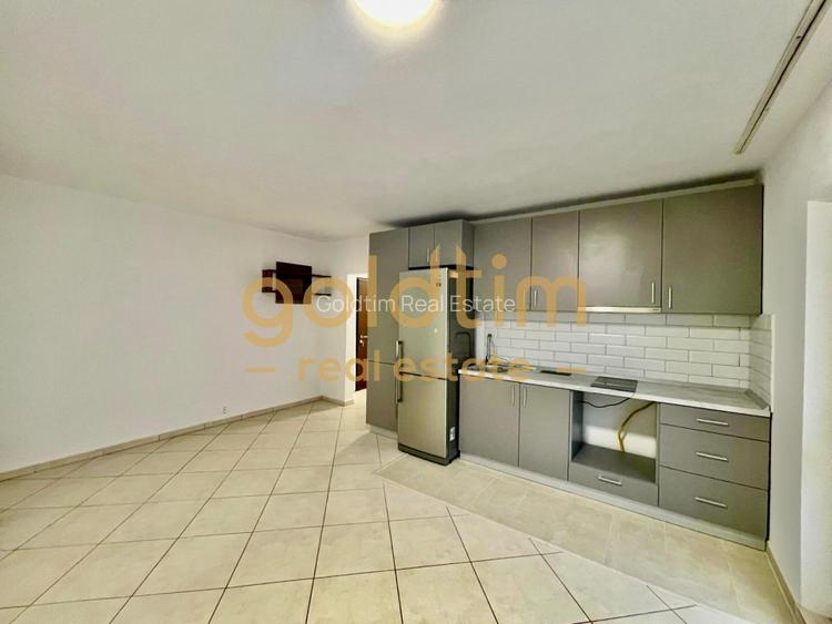 VITAN MALL/ZONA LINISTITA/RENOVAT - 21