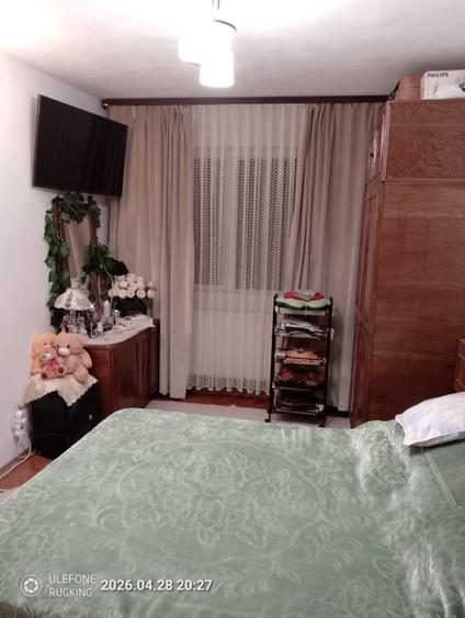 Apartament 4 camere, 94 mp, zona Valea Rosie