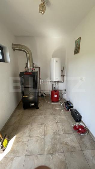Casă nouă, 110 mp, 6.000 mp de teren, zona Spiridoni