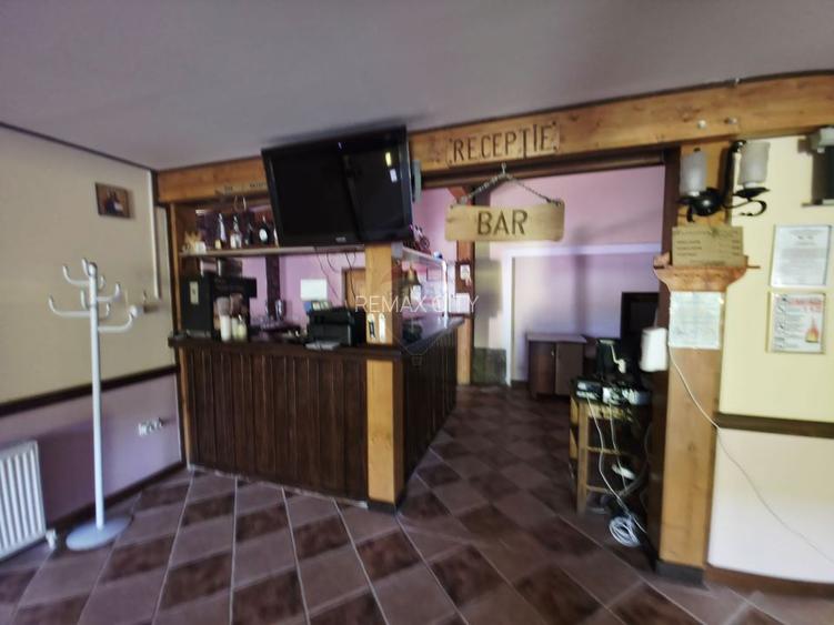 Hotel / Pensiune cu 7 camere de vânzare - 45