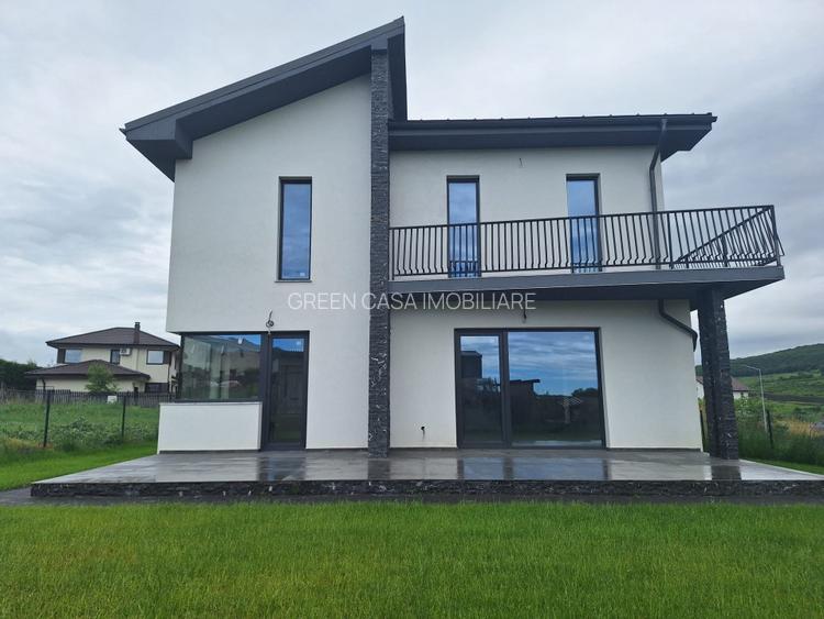 Casa deosebită, Chinteni, 716mp teren, 230mp utili - 3