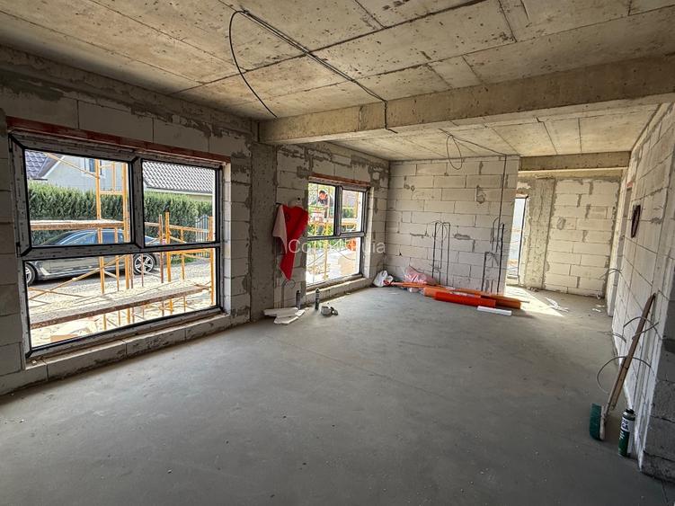 Casă individuală P+ETAJ+Pod Valu lui Traian, 265 mp teren • 2 parcări - 2