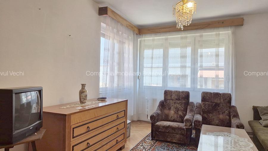 Vila cu 2 apartamente spatioase si teren de 670 mp. - 10