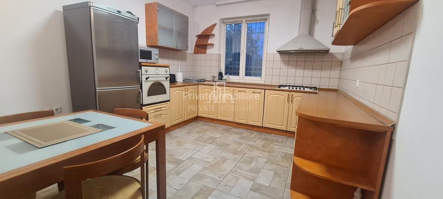 Casa 4 Camere/Garaj De Inchiriat, Zona Tudor/ E-on/Univ. Cantemir - 3