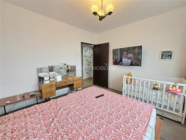 AP.4 CAM.DECOM 2 BAI SECTOR 1 CALEA GRIVITEI METROU GRIVITA - 11