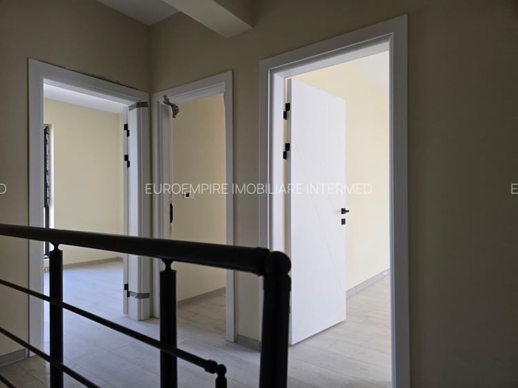 vika de vanzare in Lazu - 7